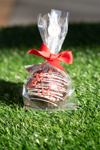 Load image into Gallery viewer, Valentine's Cocoa Bombs (Local Pick-up Only)